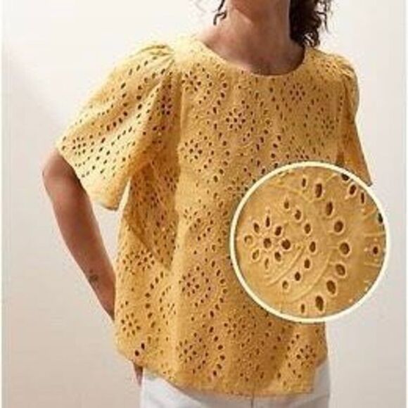 Banana Republic Yellow Eyelet Lace Open Back V Back Blouse Size M - Picture 2 of 7